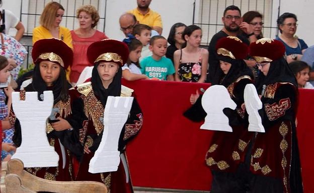 Las actividades previas a Moros y Cristianos comienzan en Vera con la V Semana Cultural