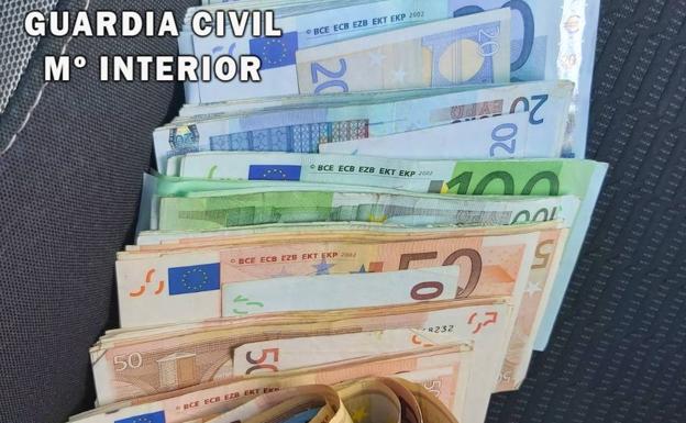 Detenida en Vera acusada de sustraer 10.000 euros del interior de la vivienda de una amiga