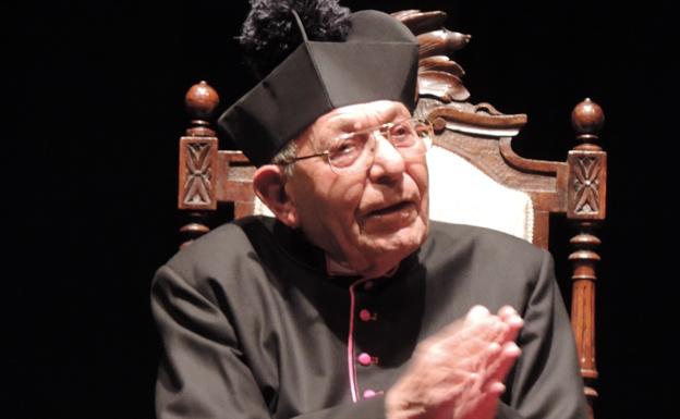 Homenaje a sesenta años de servicio