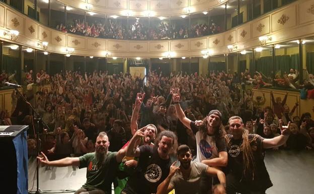 El 'Rock and Roll' se cuela en Los Gallardos