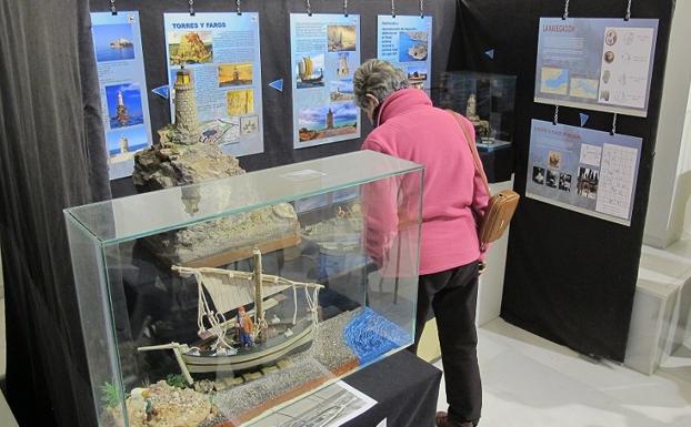 El Convento de la Victoria acoge la presentación de 'Naufragios y sucesos en el Mar de Almería'