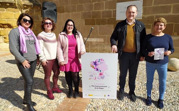 Cuevas organiza una amplia programación de actividades por el Día de la Mujer