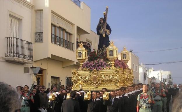 Vera se suma a las localidades que suspenden su Semana Santa