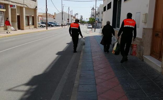 Protección Civil de Vera se vuelca en las labores de atención ciudadana