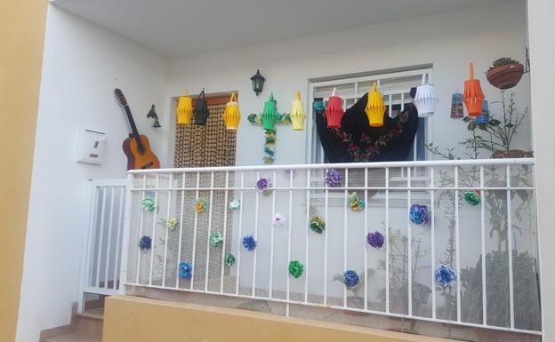 Garrucha no renuncia a celebrar unas particulares Cruces de Mayo