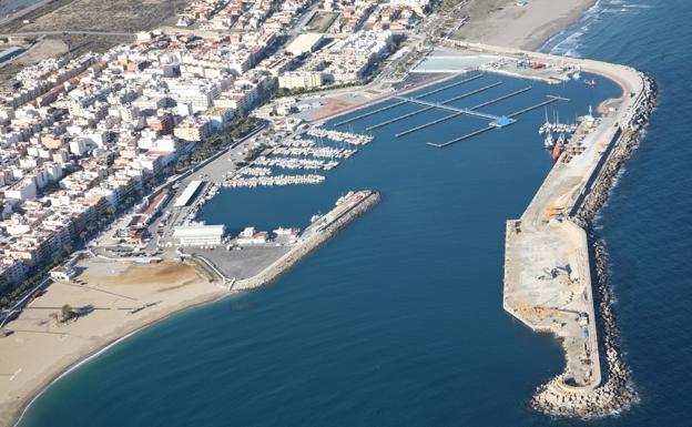 La Junta licita la obra de mejora del vial entre el puerto de Garrucha y el núcleo urbano