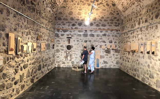 El Castillo de San Andrés acoge la exposición 'MICABO' de Myriam Vela Blanca