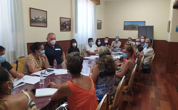 El Ayuntamiento se reúne con los centros educativos para tratar las medidas de prevención frente a Covid-19