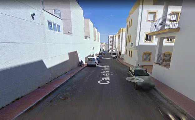 La Guardia Civil investiga un incendio en una casa ocupada de Garrucha