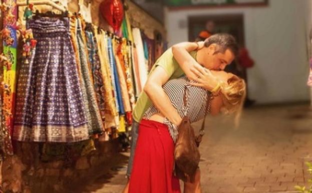 Mojácar busca los besos más románticos