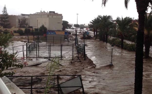 La Junta actuará en el río Antas para evitar nuevas riadas en Vera Playa