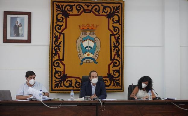 Carboneras suspende el pago de la tasa por terrazas en 2020 en apoyo a la hostelería local