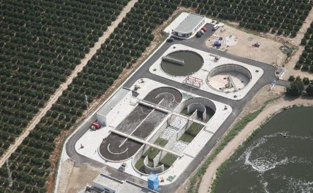 Vera invertirá casi seis millones en la nueva depuradora y el depósito de agua