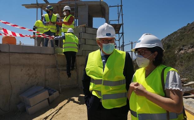 El nuevo faro de Mojácar estará operativo el próximo verano