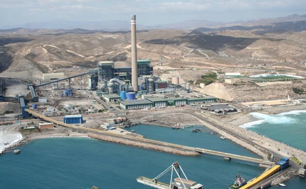 Endesa evalúa catorce planes para la central térmica de Carboneras