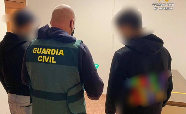 Detienen a un joven de 28 años en Garrucha por ofrecer falsos contratos de trabajo a inmigrantes