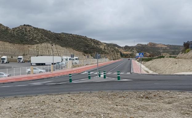Mejora del acceso al Polígono industrial desde la carretera A-332