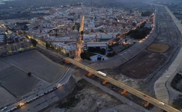 Cuevas participa en Málaga en el salón Greencities y S-Moving de movilidad