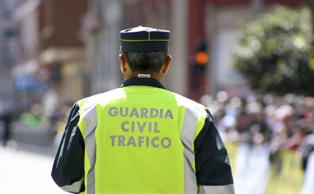 Investigan a un conductor por circular a 146 kilómetros por hora en un tramo limitado a 60 en Pulpí