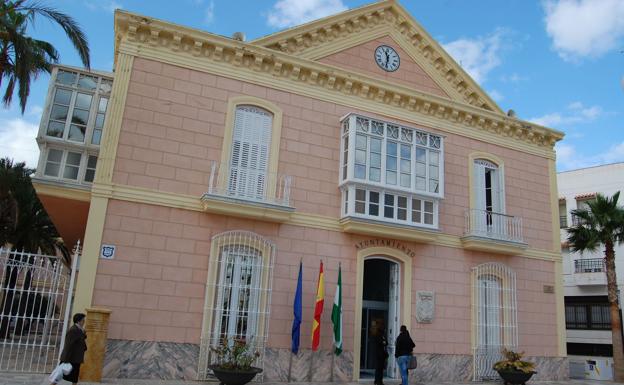 El Gobierno concede 359.975 euros de los 4,9 millones solicitados por Carboneras para Transición Justa