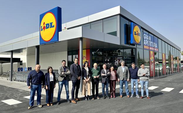 Más de 1.400 metros cuadrados y 120 plazas de aparcamiento: el nuevo híper que abre en Huércal-Overa