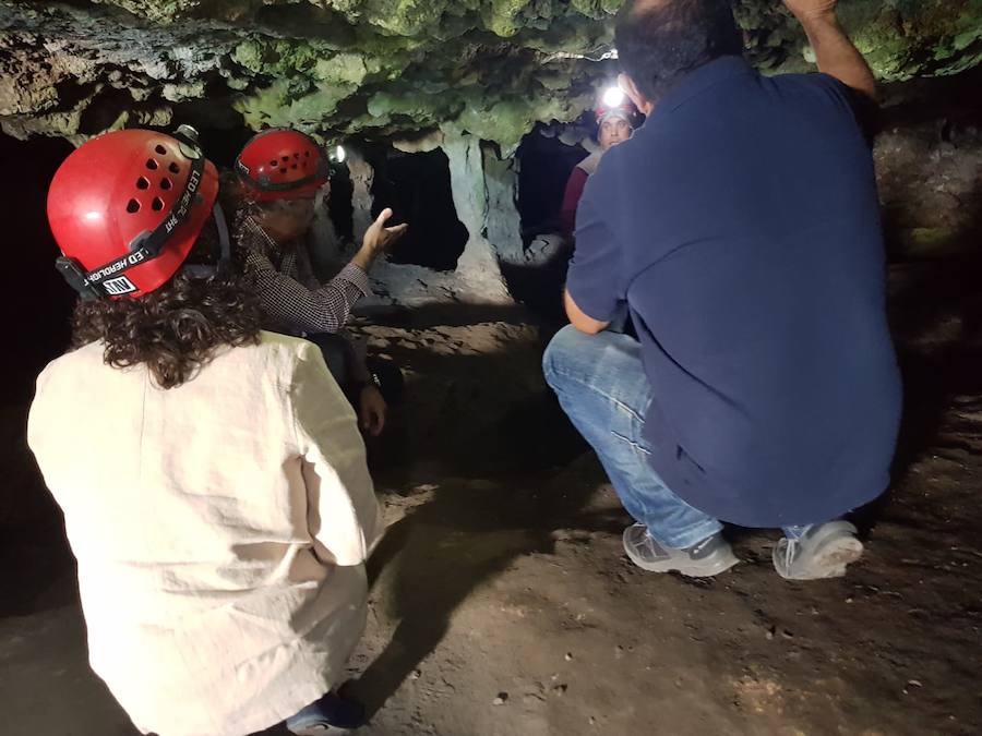 Un grupo internacional de voluntariado estudiará este verano la Cueva de Malalmuerzo, en Moclín