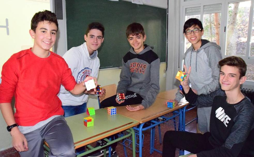 El cubo de Rubik regresa al recreo