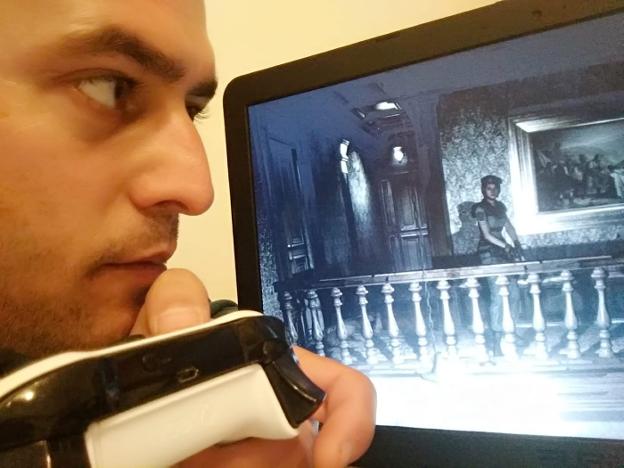 Loja se cuela en el popular videojuego 'Resident Evil'