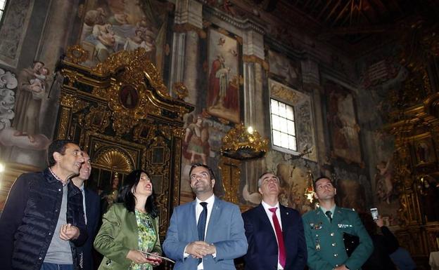 Los lojeños asisten al reestreno de Santa Clara, una 'joya' del Barroco