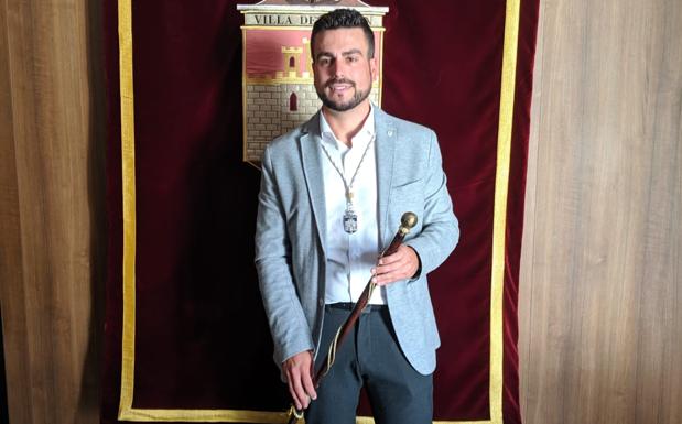 El moclineño Marco Pérez, con solo 28 años, entre los alcaldes más jóvenes de España