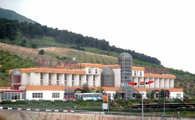 Grupo Abades sigue impulsando la oferta hostelera de Loja con la compra de Manzanil