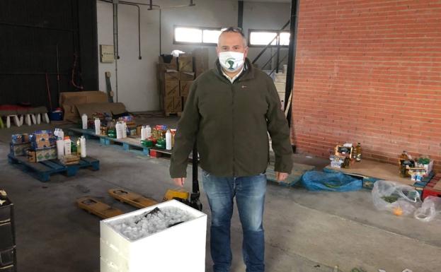 Once empresas del Poniente donan alimentos para aliviar la Navidad de 30 familias sin recursos