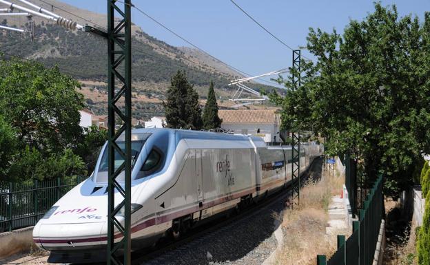 Adif Alta Velocidad adjudica las obras de mejora en la estación de Loja