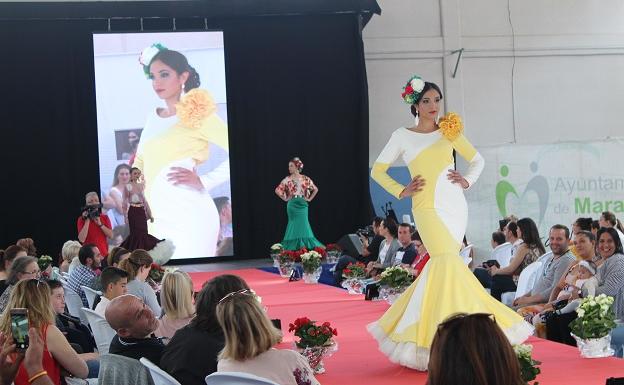 Maracena da la bienvenida a mayo con moda flamenca