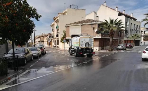 Todos los barrios y calles de Maracena, limpios y desinfectados