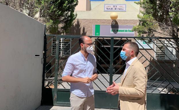 Maracena crea un banco de préstamo de libros de texto para estudiantes