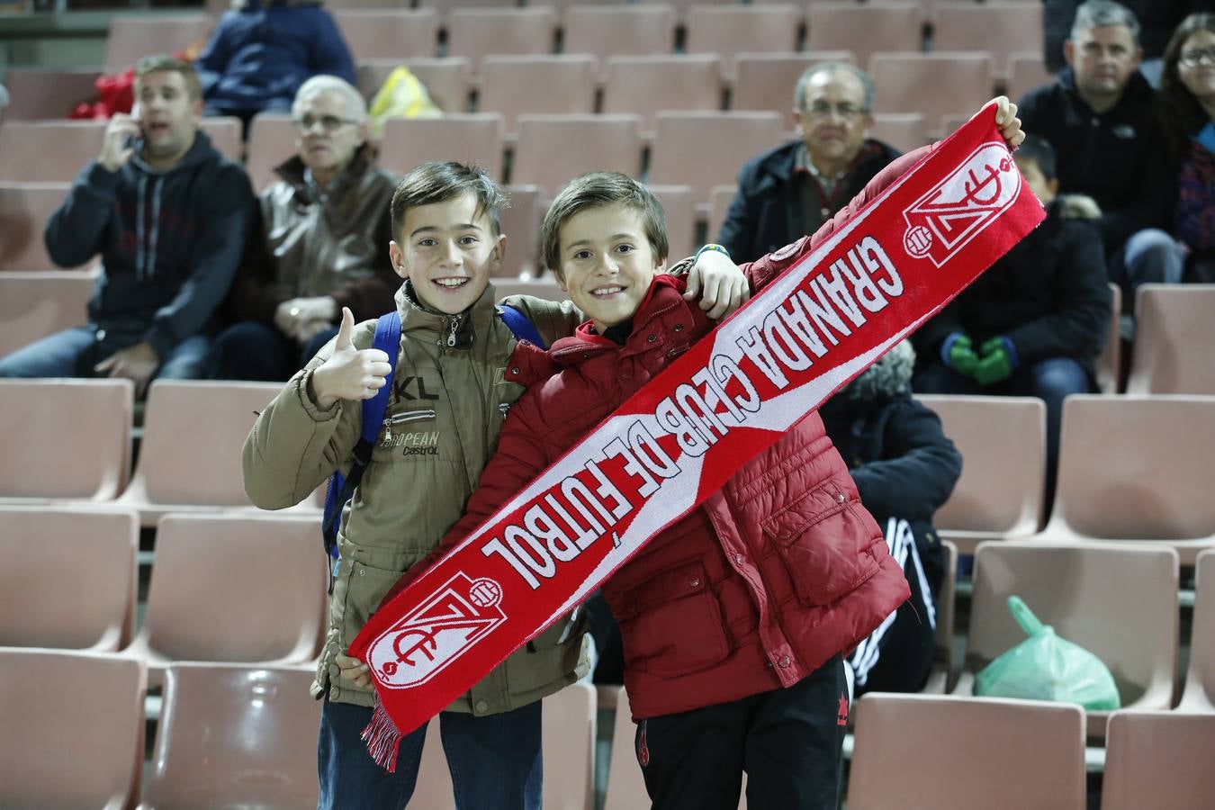 El ambiente en Los Cármenes en el Granada-Leganés