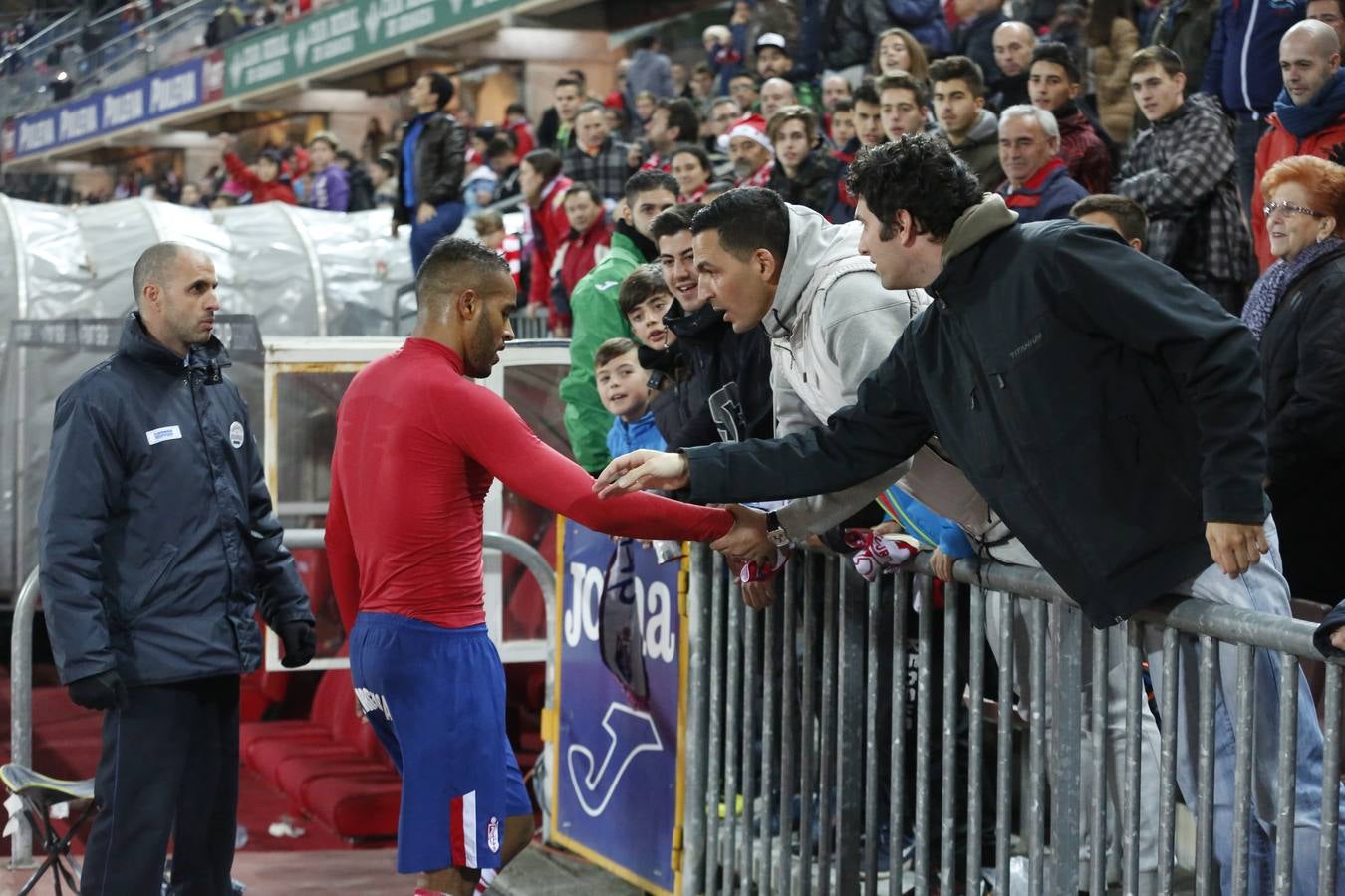 El ambiente en Los Cármenes en el Granada-Leganés
