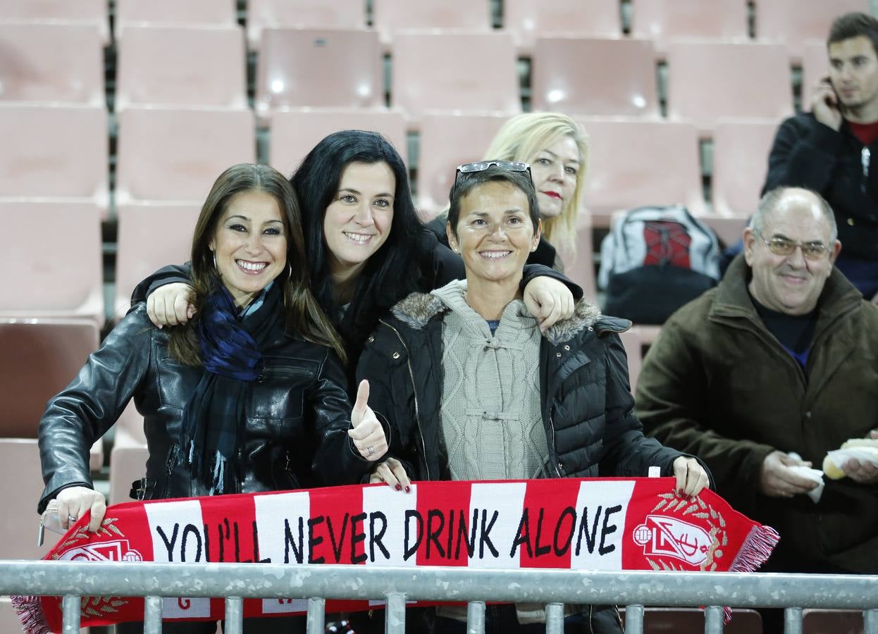El ambiente en Los Cármenes en el Granada-Leganés