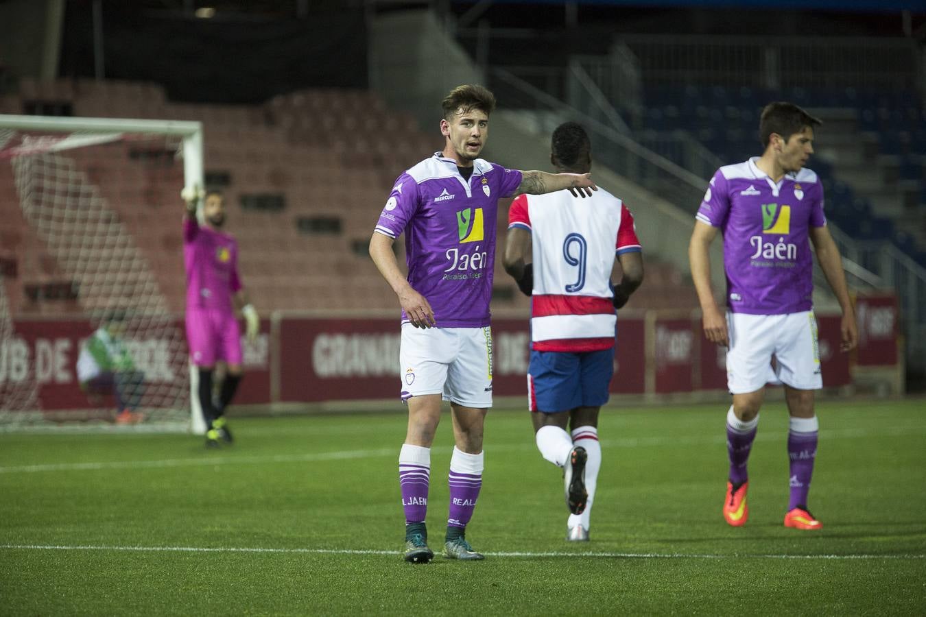 Las mejores imágenes del Granada B - Real Jaén