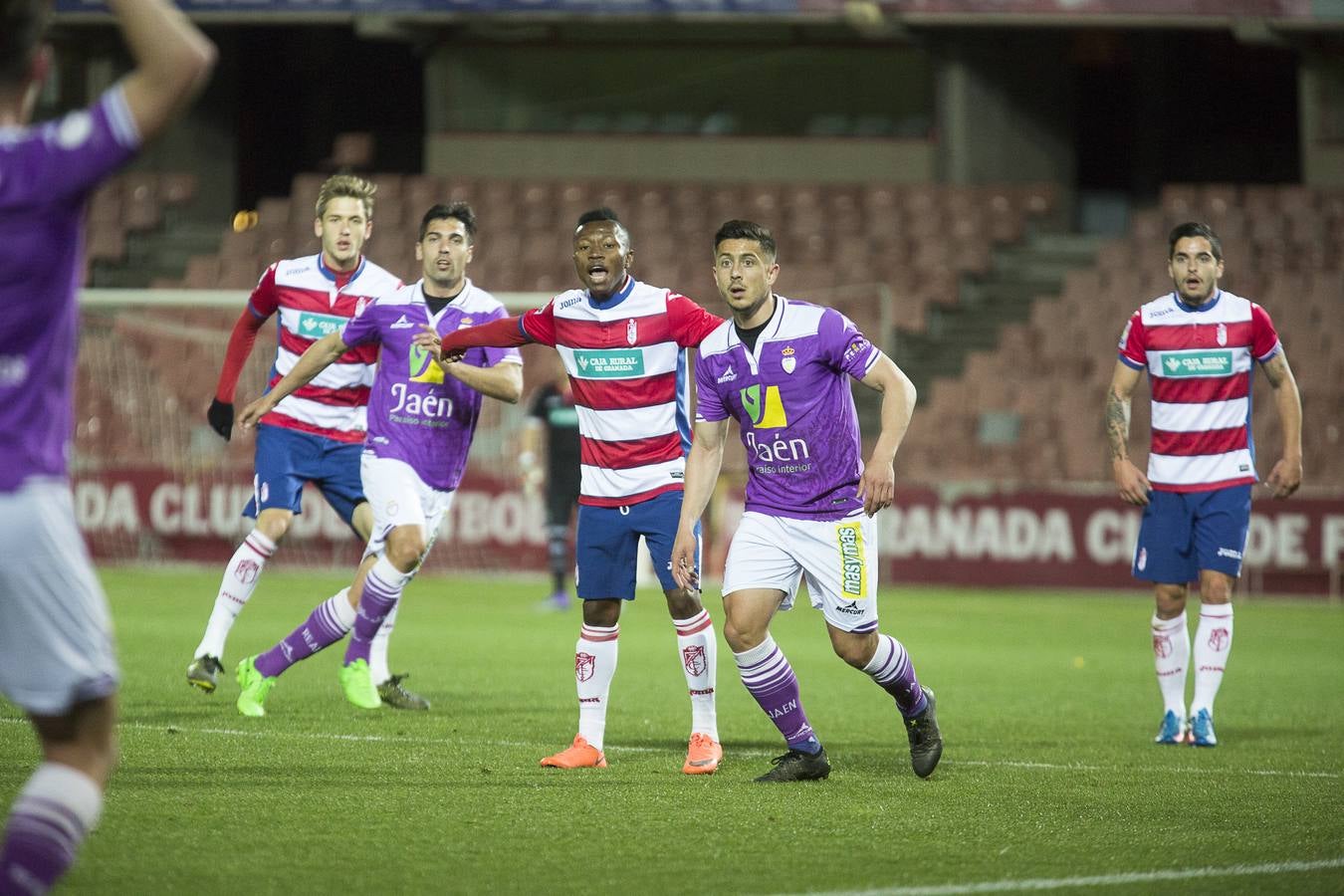 Las mejores imágenes del Granada B - Real Jaén