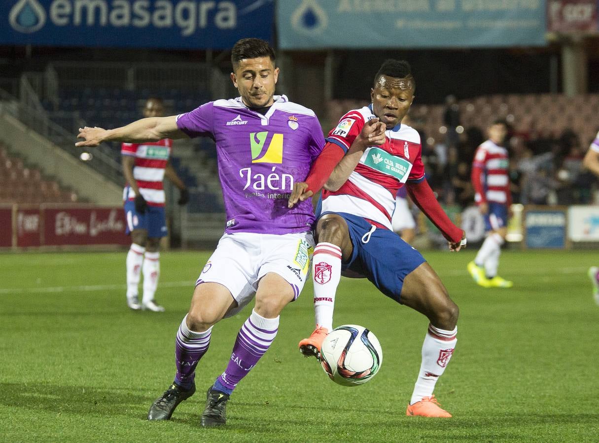 Las mejores imágenes del Granada B - Real Jaén