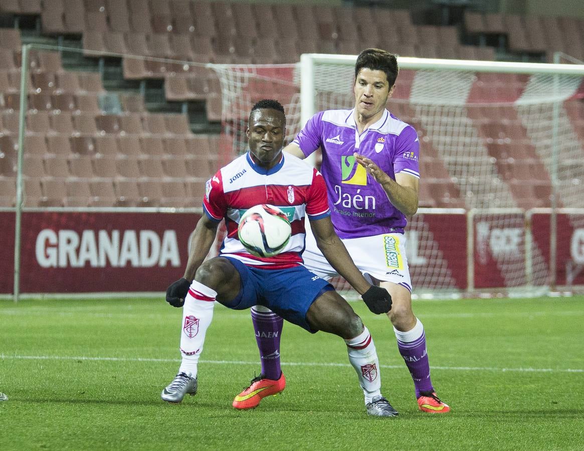 Las mejores imágenes del Granada B - Real Jaén