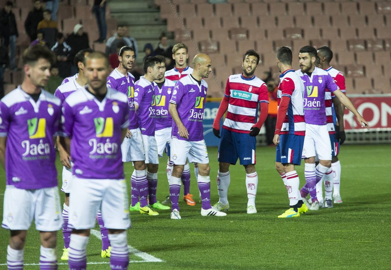 Las mejores imágenes del Granada B - Real Jaén