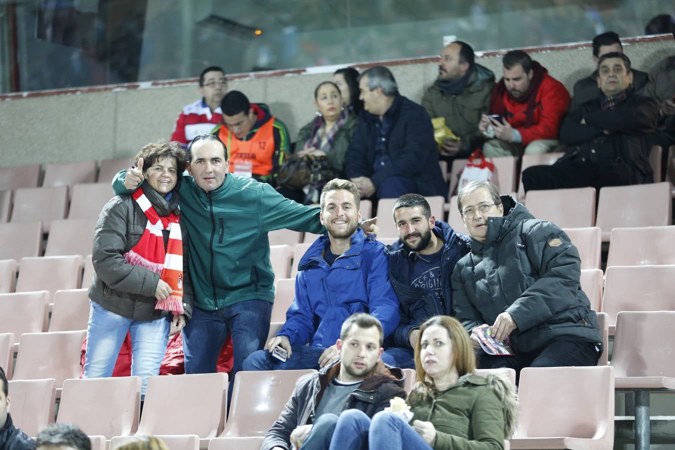 El ambiente en Los Cármenes durante el Granada-Espanyol