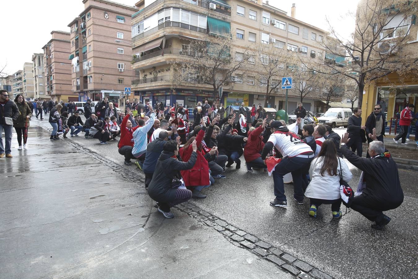 El ambiente en Los Cármenes durante el Granada CF-Rayo