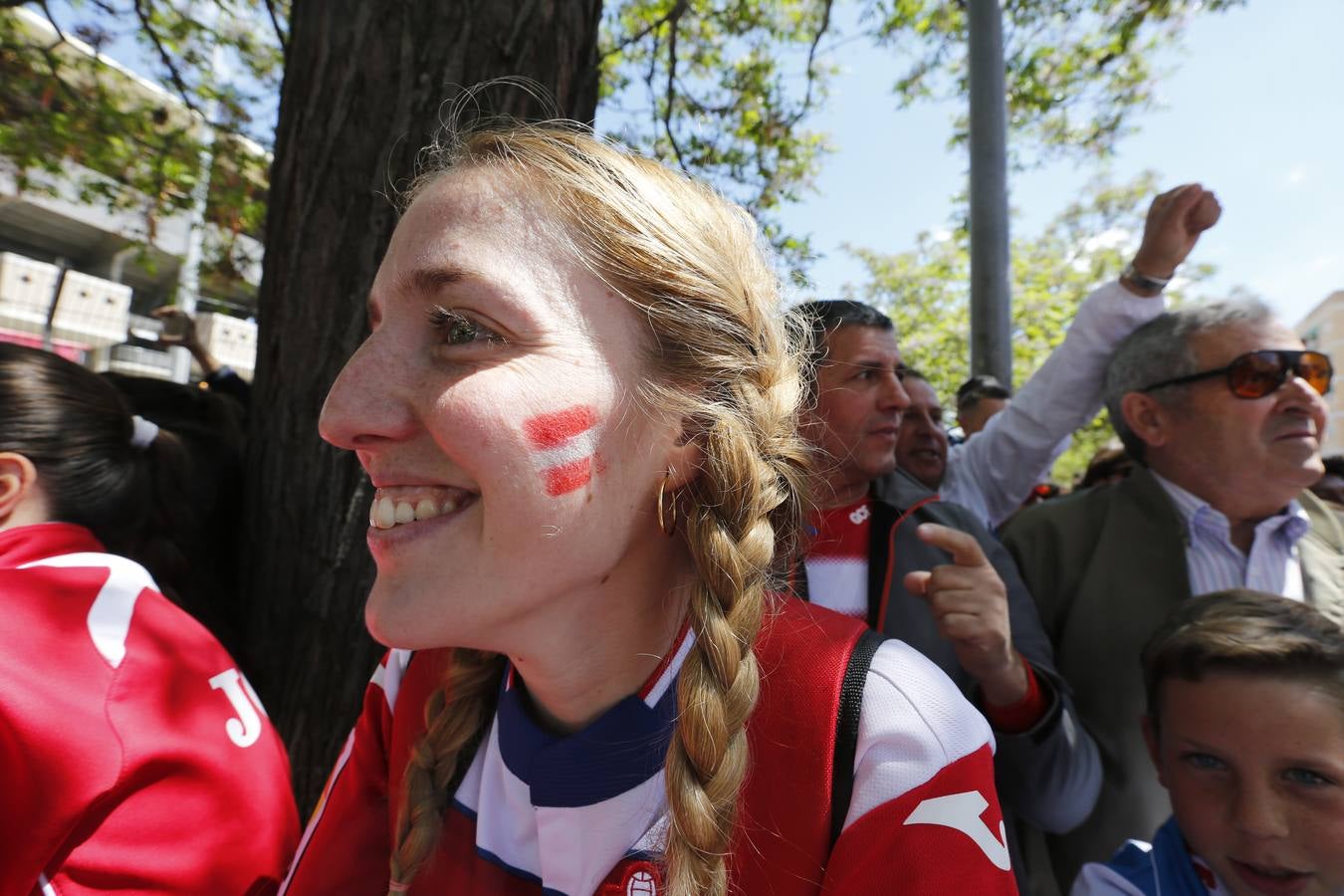 El ambiente en Los Cármenes en el Granada-Barça