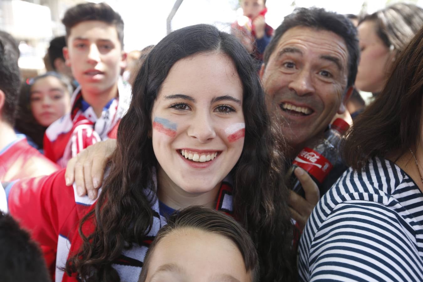 El ambiente en Los Cármenes en el Granada-Barça