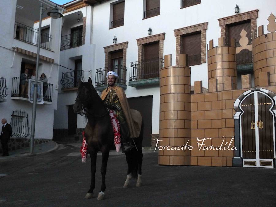 Aldeire hace arte sus moros y cristianos