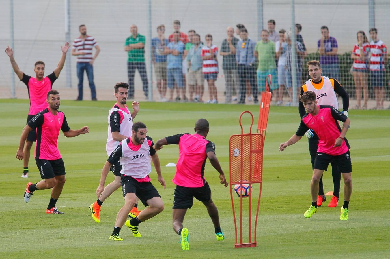 El Granada de Paco Jémez despierta expectación